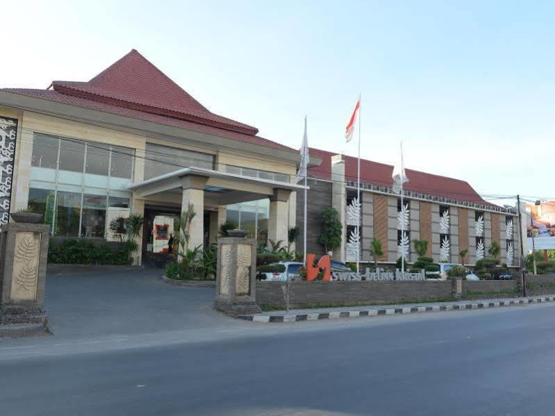 Kristal Hotel Kupang Κούπανγκ Εξωτερικό φωτογραφία